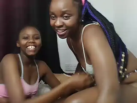 Sarafina_babes webcam