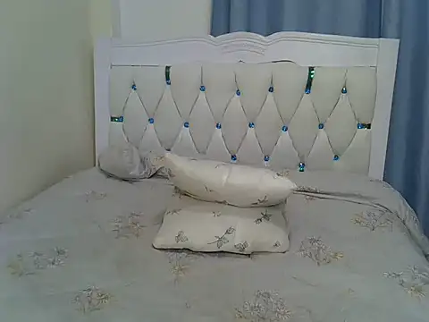 Prettycherryy webcam