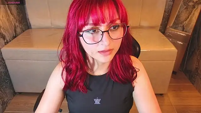 Queen_Red_v webcam