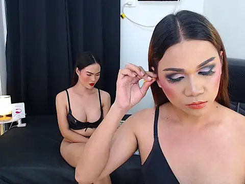 CarlaXFrancine webcam