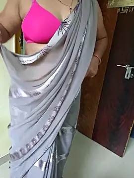 jiyahot1432 webcam