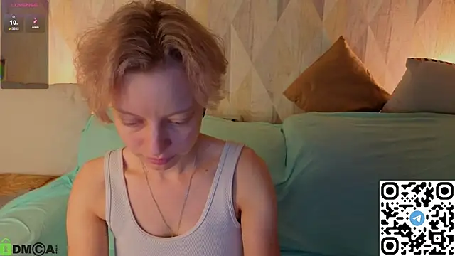 Michelle_Blond webcam