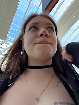 lucy-joy webcam