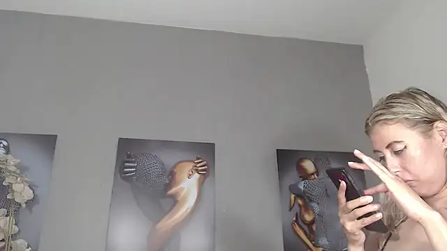 AntonellaBlanc webcam