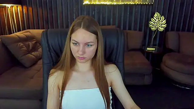 MilaAddams webcam
