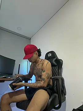 Royaltysosa1998 webcam