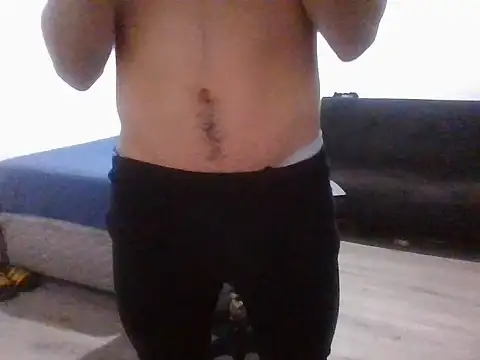 JovenMisterio21 webcam