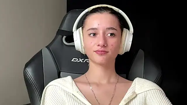NakishaPreedom webcam