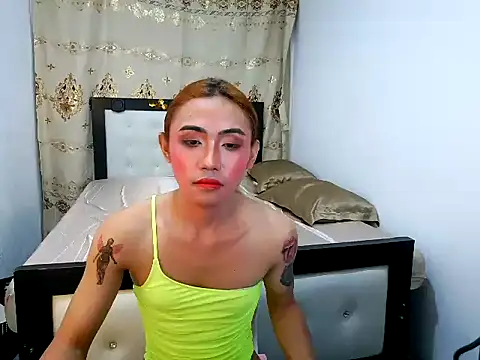 WildCelineMisstress webcam