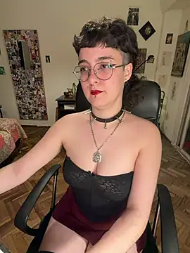 infernaldeity webcam