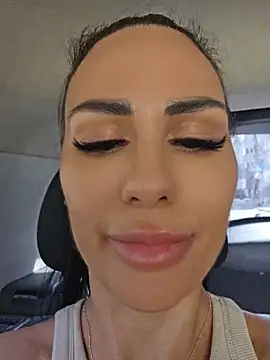 KatiaDivine webcam
