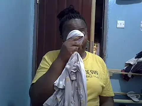 Ebonyceline webcam