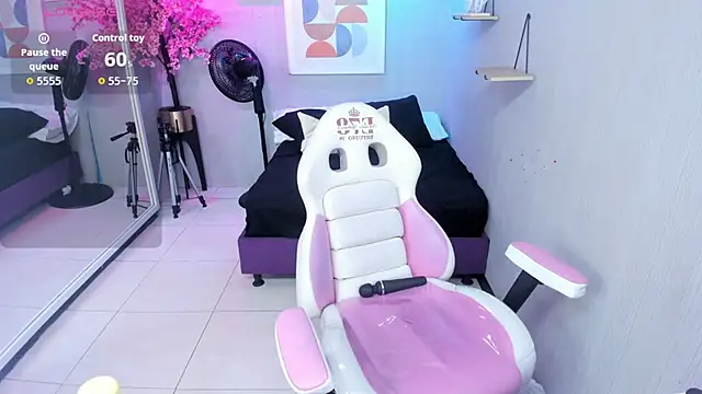 Maggy_t18 webcam