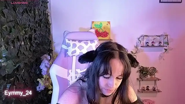 Eymmy_24 webcam