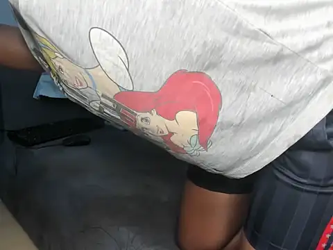 tinydolll webcam