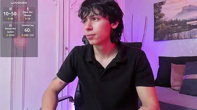 Tyler_durten live cam on StripChat
