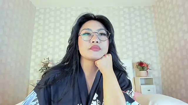 natsumihun - NatsumiHun's free webcam - UK Sex Cams