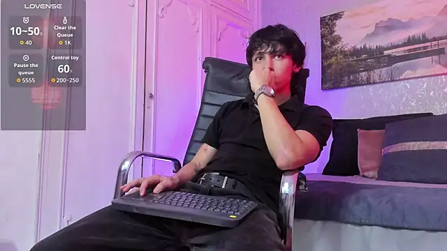 Tyler_durten live sex cam
