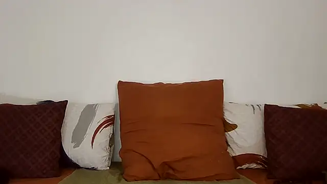 DiamondLuv29 webcam