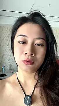 mo-mo-69 webcam