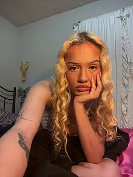 kaci_brooke