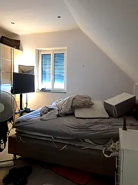 SPrITZMAUS live cam on StripChat