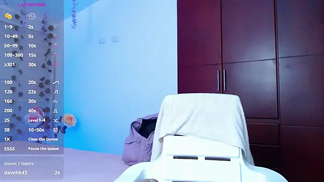 sarabubbie (F young) - Get Naked