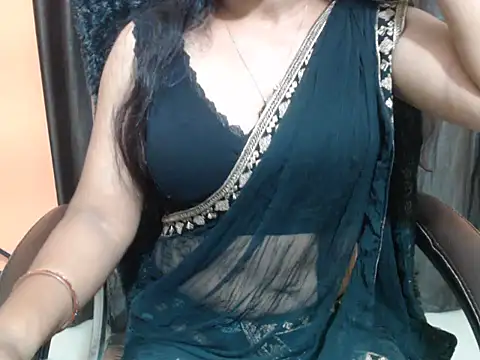 Kudi_Kiyara webcam
