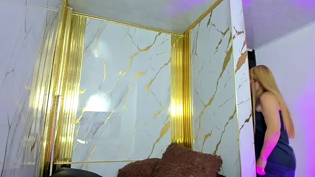 alicee__mature webcam