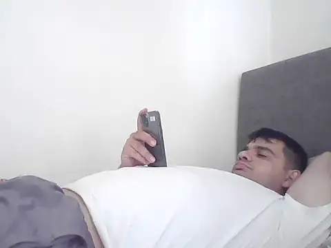 HotwifeAvcisiOlgunAdam