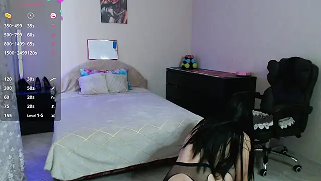 Kriss_brunette_5 live webcam