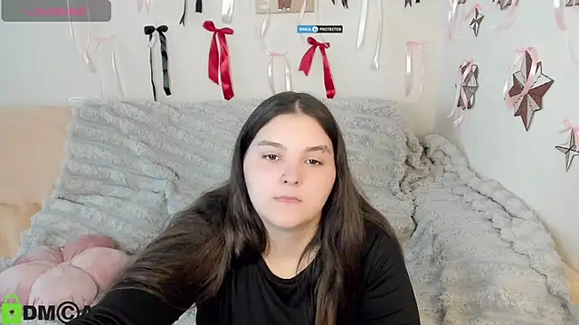 MonikaMooon webcam