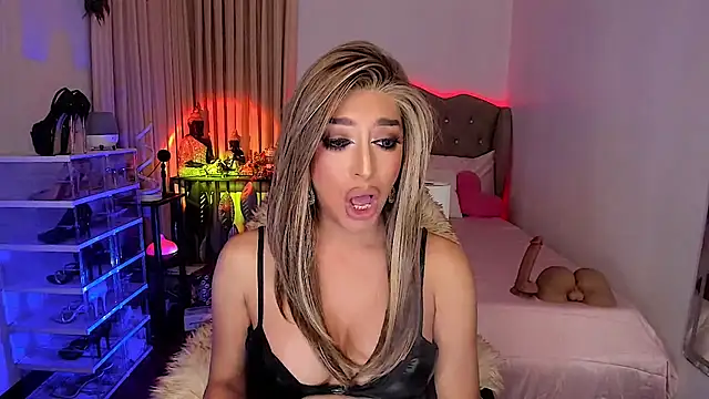GoddessTransContessa webcam