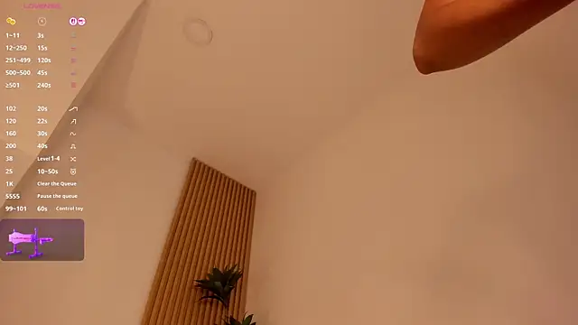 mara_betancurt (F young) - kisses for u