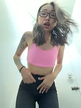 trytomakememoam webcam