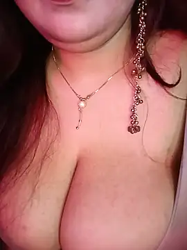 Suhanakhan04 live cam on StripChat
