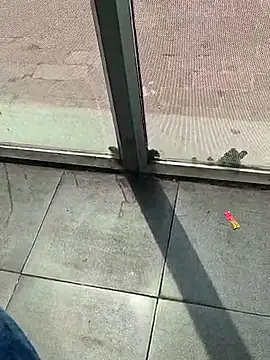 oneeyedwonder96 (Ask my age) - Flash and cum at BUSSTOP