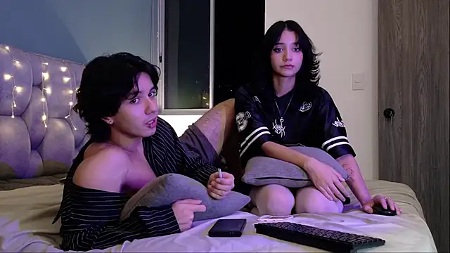 engel_and_melody (G teen) - Masturbate the boy with your hands