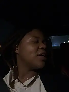 heartbreakbre - HEARTBREAKBRE's free webcam - UK Sex Cams