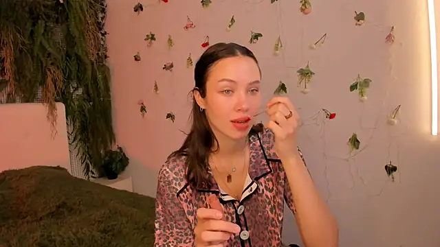 Black_Jenny webcam