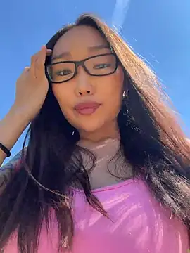 trytomakememoam webcam
