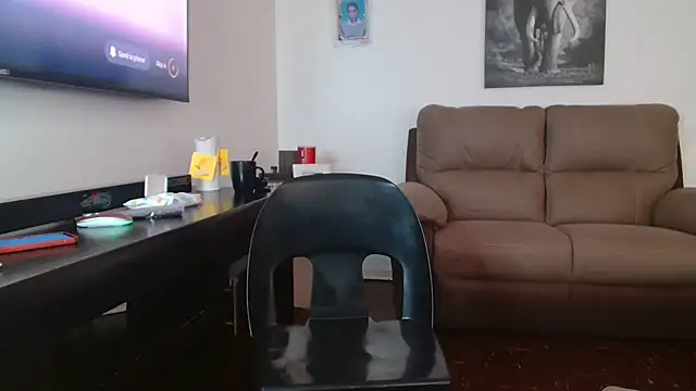 Hotcougar webcam
