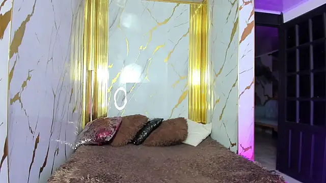 alicee__mature webcam