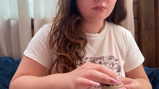 MoneyBunny420 webcam