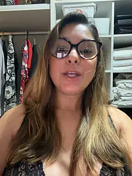 Mariiii_morena webcam