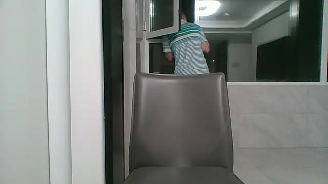 nole_china7 (Ask my age) - talk / fun / cum