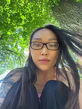 trytomakememoam webcam