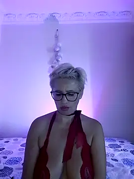 LunaBlaise webcam