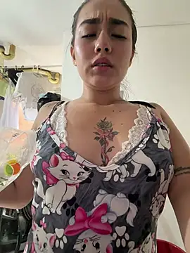 Natasharuso webcam