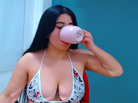 danna-_roouss webcam